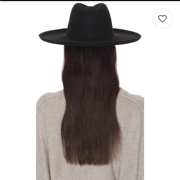 The Melodic Fedora in Black
Lack of Color
$159 size S 55cm
Color
Black - Picture 2 of 16